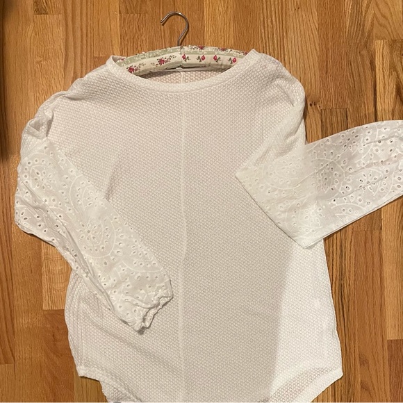 White waffle knit lantern sleeve - Picture 8 of 9